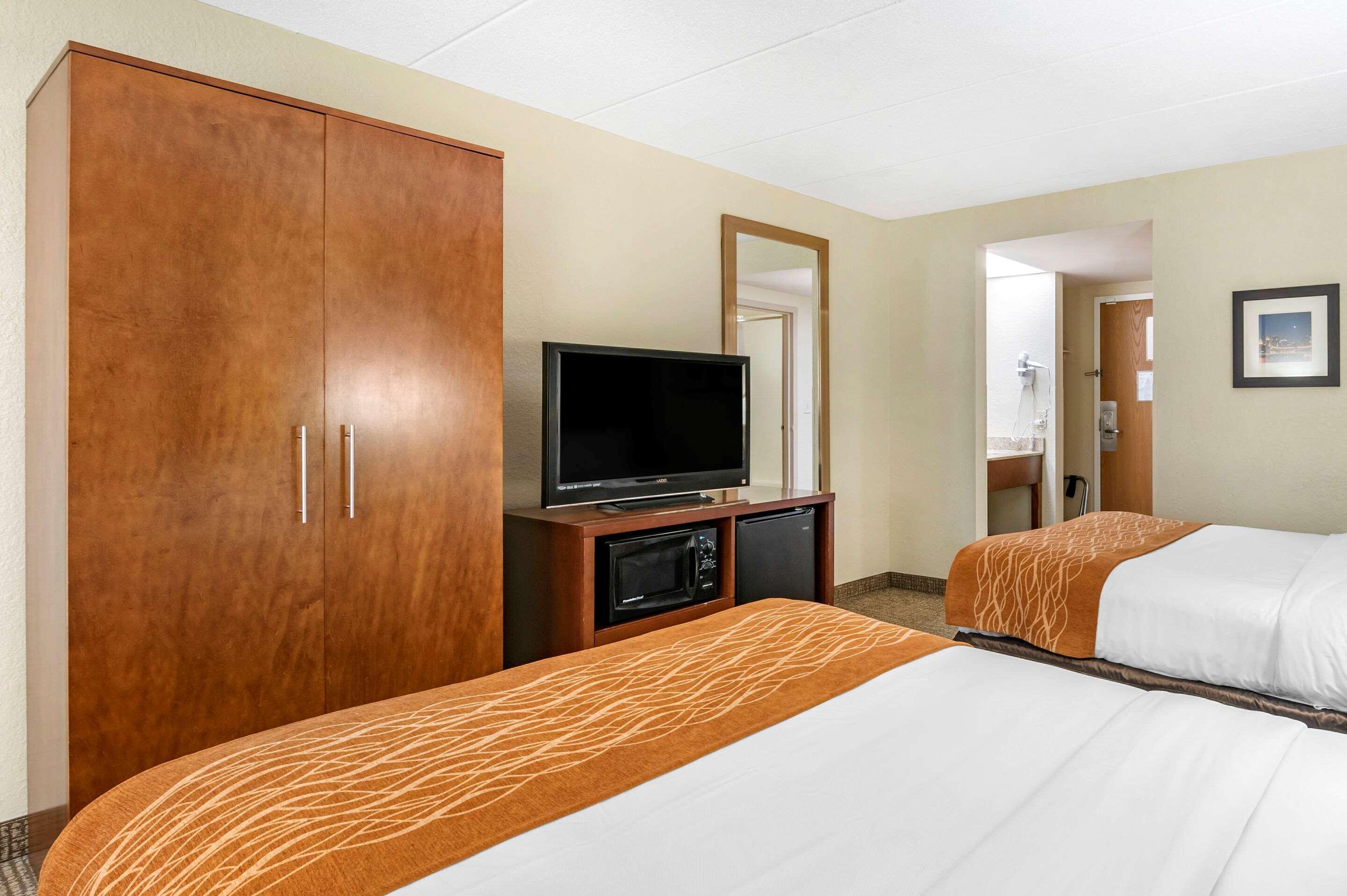 Comfort Inn Northeast Mason Εξωτερικό φωτογραφία