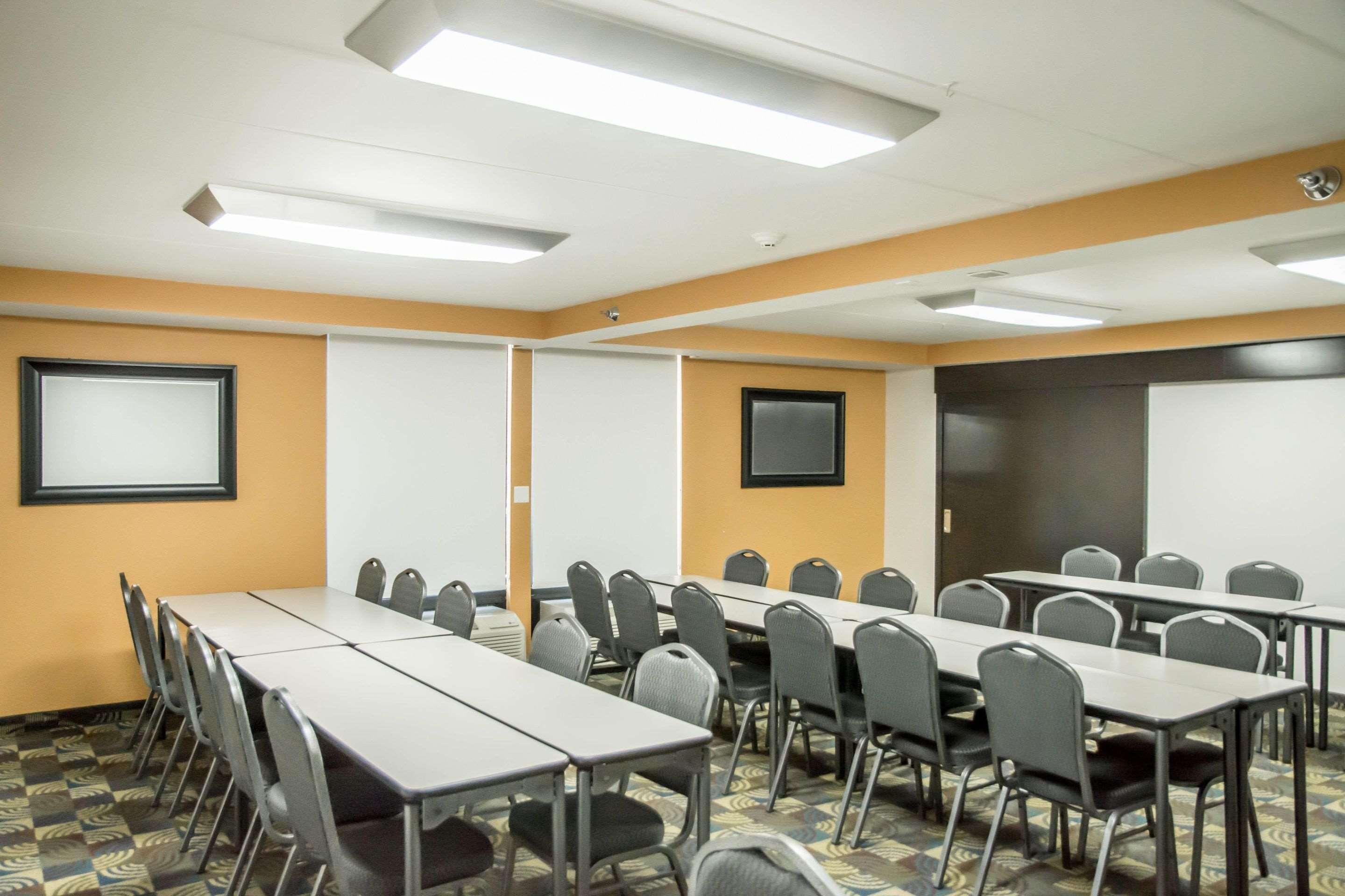 Comfort Inn Northeast Mason Εξωτερικό φωτογραφία